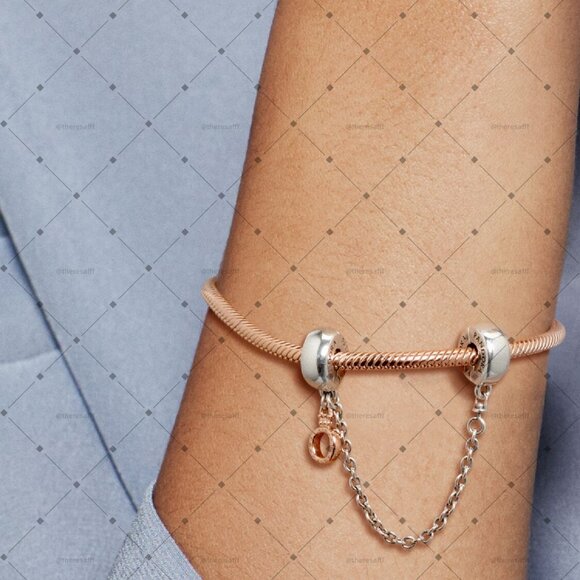 Pandora Dangling Crown O Safety Chain Charm - Picture 2 of 2